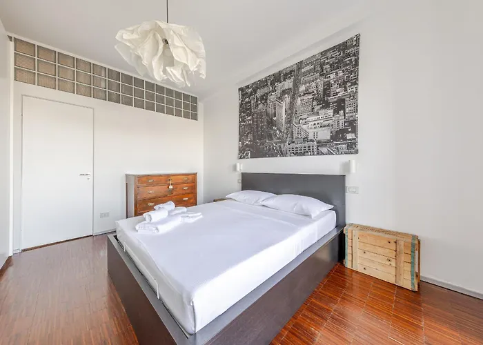 Apartment One Bedroom In The Heart Of Mailand