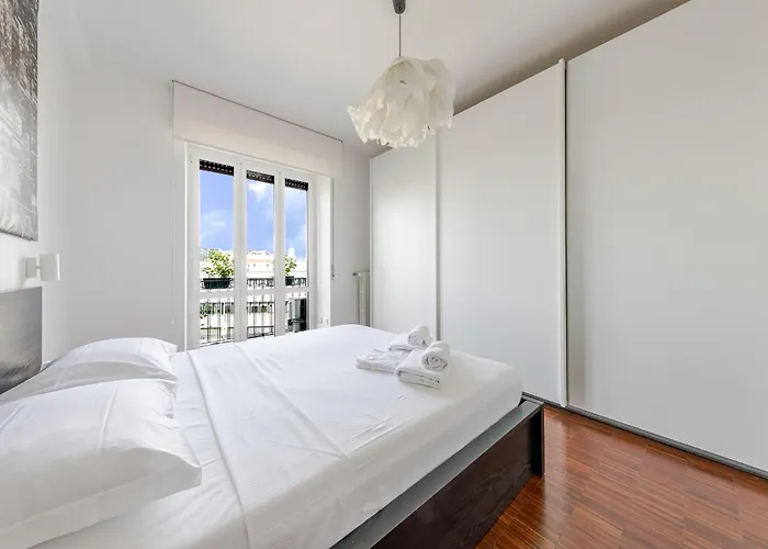 One Bedroom In The Heart Of Apartment *
